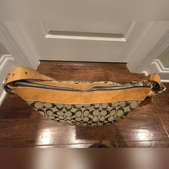 Coach K2H-1955 Chelsea Duffel Convertible Signature Logo Canvas & Leather Hobo - Picture 3 of 14